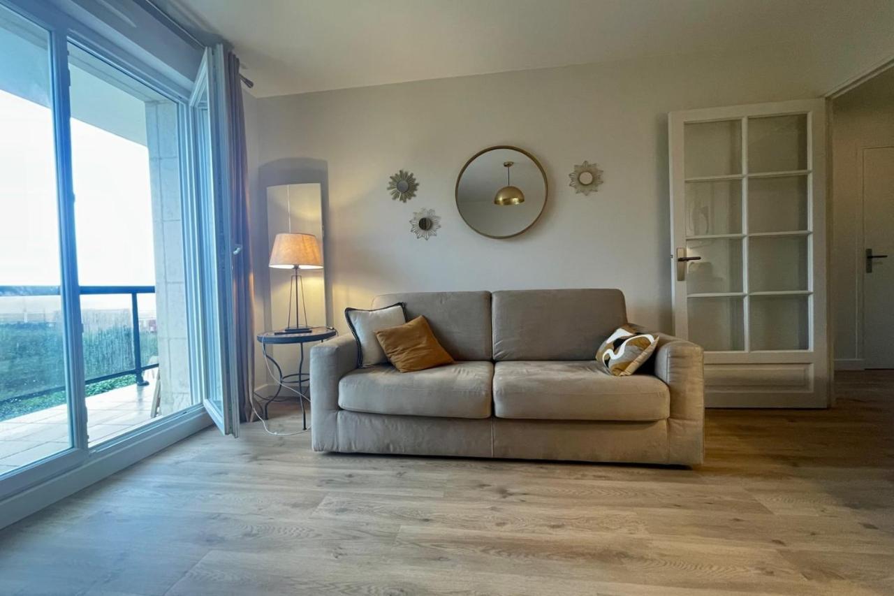شقة The Ammonite Sea View With Large Balcony Bénerville-sur-Mer المظهر الخارجي الصورة